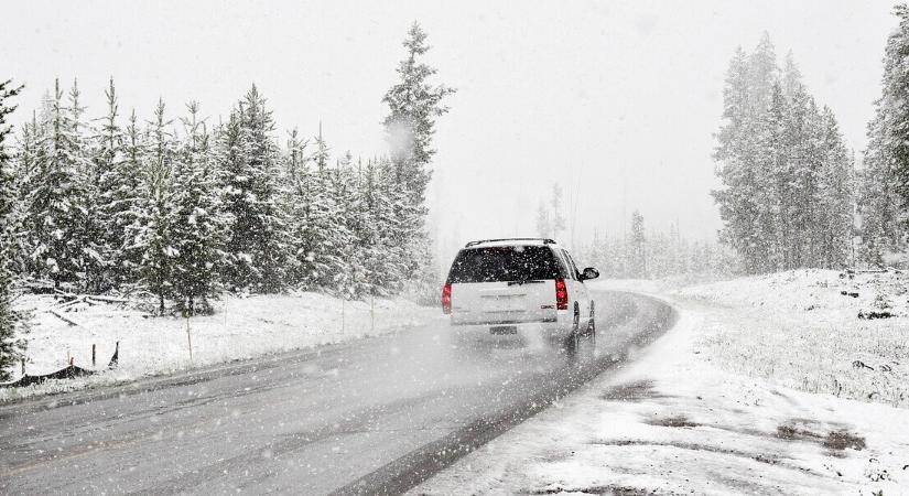 Azonnali riasztás: Brutális hófúvás és ónos eső csap le a következő 24 órában – itt a lista az érintett területekről