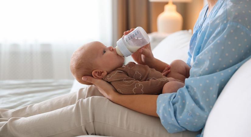 Újabb népszerű babatápszert vettek le a boltok polcairól mérgező anyag miatt – ha megvette, azonnal vigye vissza