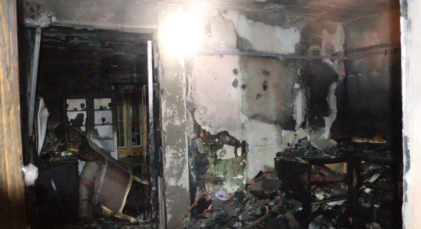 Nyomoz a rendőrség a lakástűz ügyében, amely során több lakó is megsérült