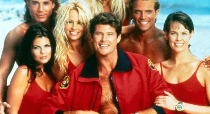 Tömegek rohanták meg a Baywatch-válogatót – visszatér a ’90-es évek kultsorozata