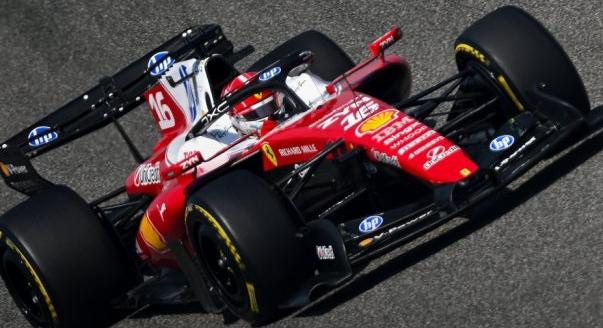 Leclerc zárta az élen a tesztidőszakot, katasztrófa az Aston Martinnál