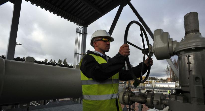 Megszületett az egyezség: a kőolaj nemzetközi felügyelet mellett érkezhet Magyarországra és Szlovákiába