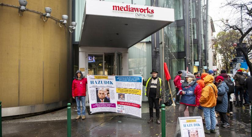 „Jelenlegi formájában meg kell szüntetni a magyarországi közmédiát”