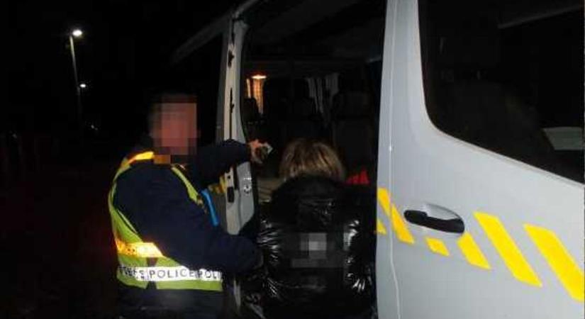 Mindenkit rettegésben tartott a nő, aki milliókat csalt ki családoktól – ez volt a módszere