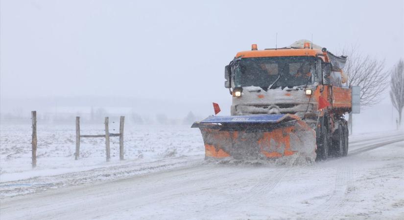 Vannak elzárt falvak Zalában, mutatjuk! További fennakadásokat okoz a szűnni nem akaró havazás