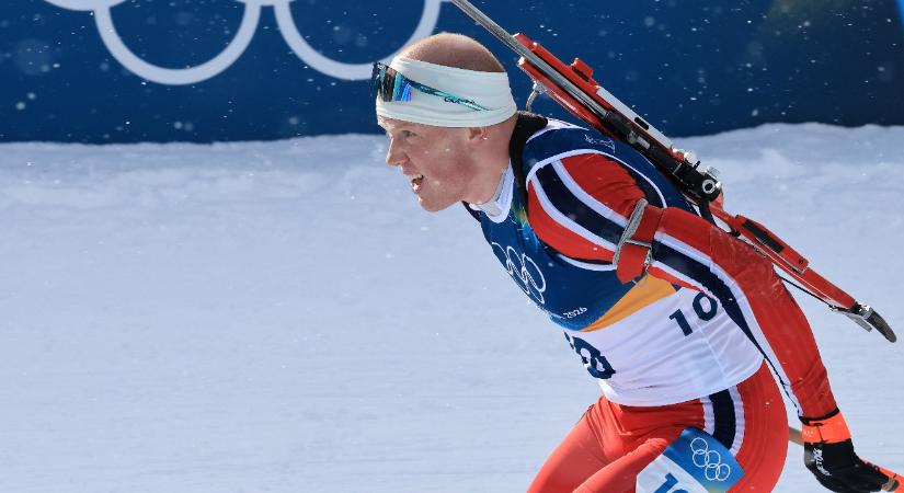 Milánó 2026: meglepetésgyőzelem a férfi sílövők versenyén
