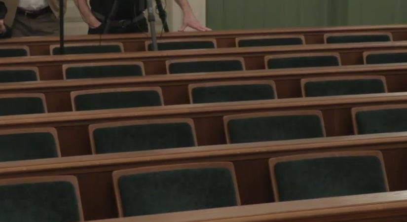 Nem jelentek meg a fideszes képviselők a péntek esti győri közgyűlésen