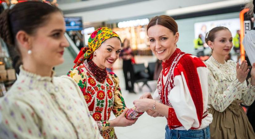 Magyar menyegző, Attila-kiállítás, ösztöndíj a legjobbaknak – a magyar kultúra hidat képez Kelet és Nyugat között