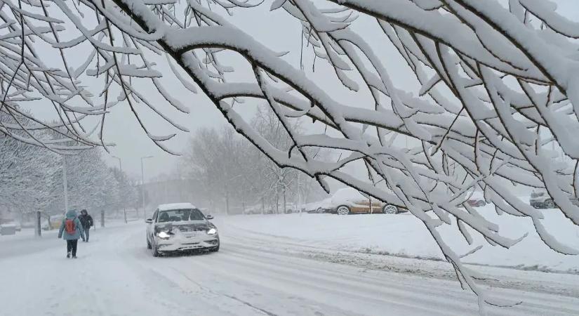Operatív Törzs: elzárt település, lezárt útszakasz sehol sincs nincs az országban