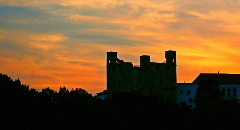 Digitális művészi naptáron mutatja be szeretett városát a fotóművész