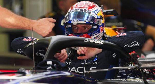 „Nyilvánvaló, hogy dolgozunk kell azon, hogy gyorsabbak legyünk” – Verstappen