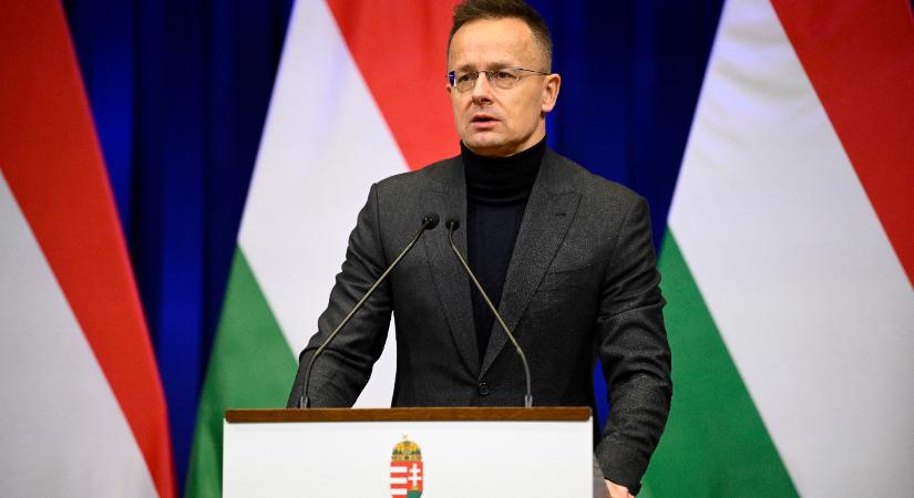 Szijjártó Péter megfenyegette Ukrajnát