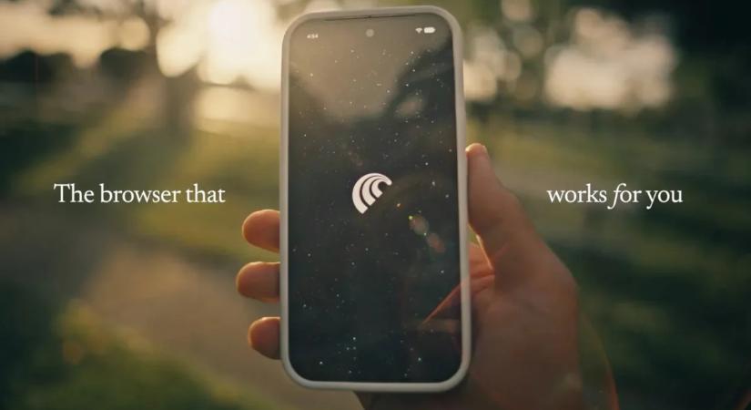 Az iPhone-nal készül trónfosztásra az AI-böngésző