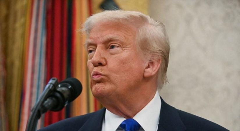 Útját állta a Legfelsőbb Bíróság, Trump tovább csörtet előre: rendelettel véste kőbe a globális vámot – fél évvel meghosszabbította a kereskedelmi háborút