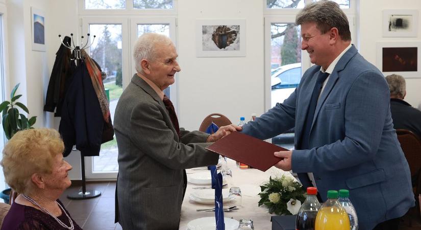 Száz év szolgálatban és alkotásban – Torma Lajost köszöntötték századik születésnapja alkalmából