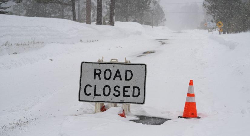 Lezártak sok utat a hó miatt Ausztriában, helyenként 40 centi esett