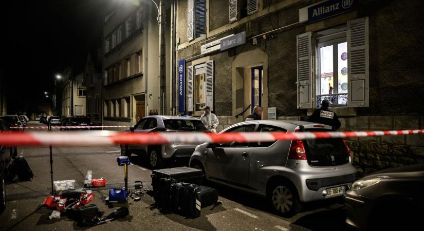 Sokk Párizsban: több emblematikus helyszínen rendeltek el azonnali evakuálást bombafenyegetés miatt