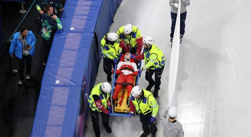 Az ellenfél korcsolyája okozott súlyos sérülést a lengyel gyorskorisnak