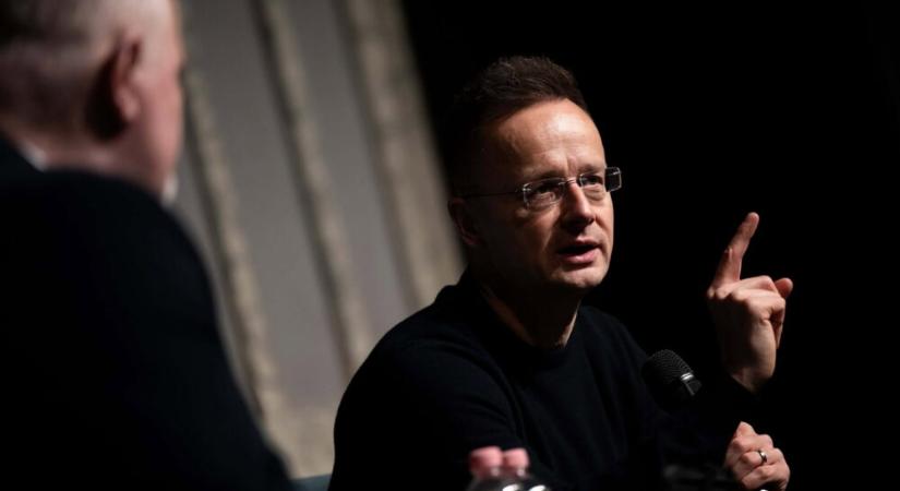 Szijjártó Péter: mi nem akarunk az ukránokkal egy integrációhoz tartozni