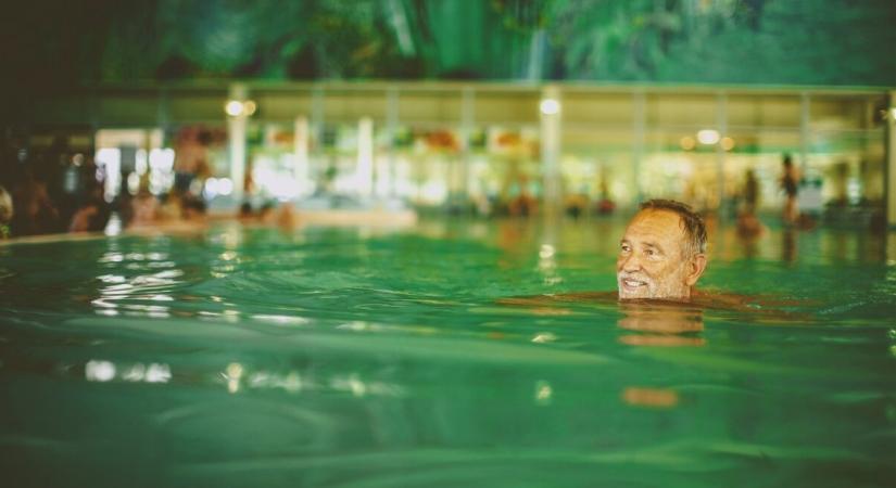 Örülhetnek a dunántúli nyugdíjasok: több termálfürdőben 30-40%-os kedvezmény várja őket