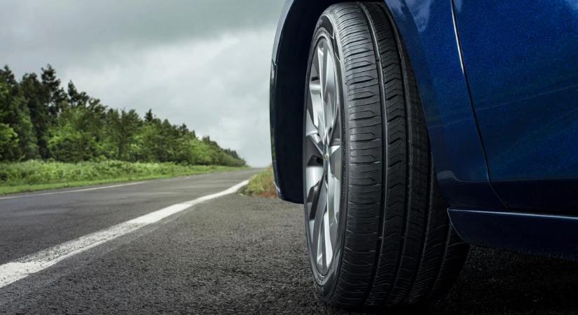 Kátyúvadászat helyett biztonság – így vezessünk sérülés nélkül