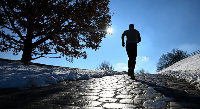 Citromsárga riasztás van érvényben ónos eső miatt