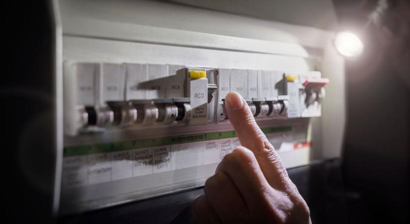 Itt a friss áramszünetlista: üzent az EON a fogyasztóknak