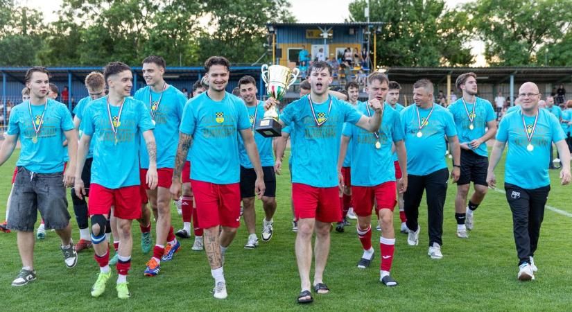Vármegyei foci: A DVSC és a Nyíregyháza korábbi játékosaival erősített a bajnoki címvédő!