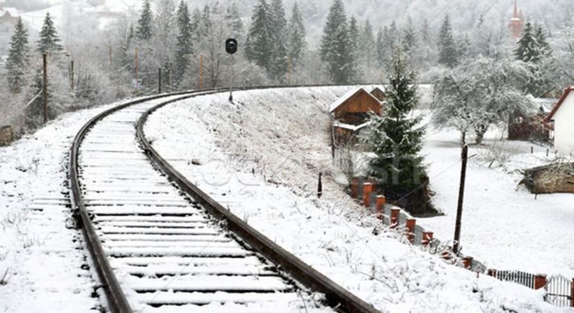 Nem így képzelte el az utazást! Katasztrofális vasúti közlekedésről számolt be olvasónk