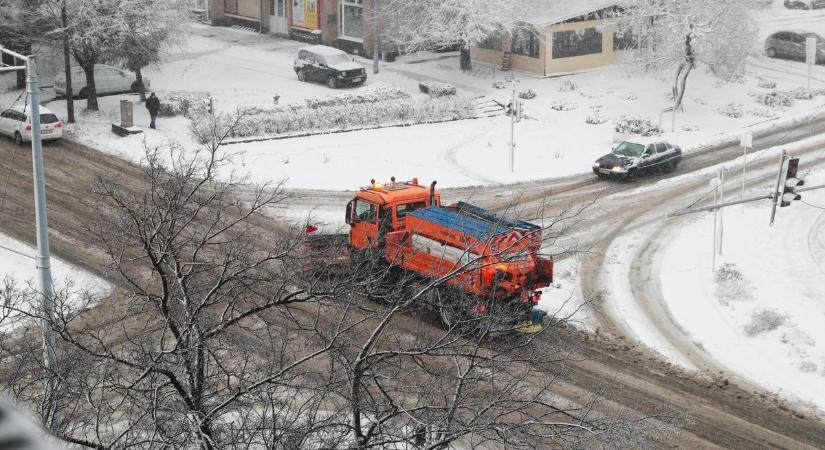 Szombaton ismét eshet a hó, de riasztást ónos eső miatt adtak ki Vasban
