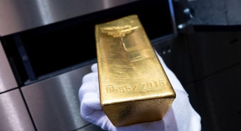 Rejtélyes ajándék: 21 kiló aranyrudat kapott a japán nagyváros