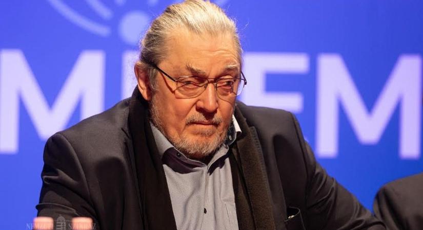 Vidnyánszky Attila: „A nyugati előadások nagy része politikai hadszíntérre változtatja a színházat”