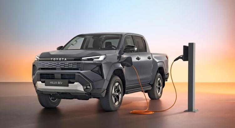 Toyota Hilux – elektromos korszakba lépett