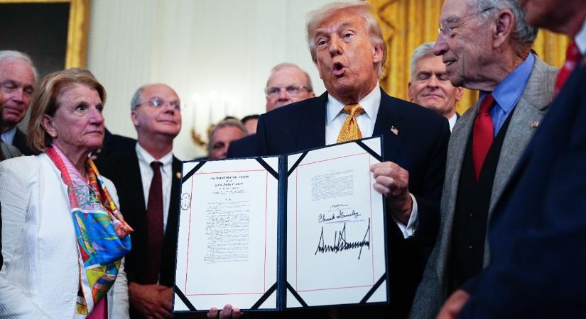 Lecsaptak az amerikaiak