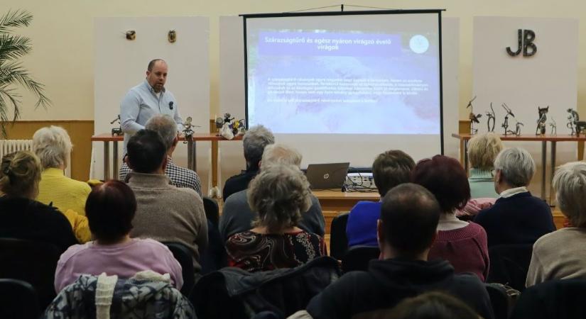 Kevesebb víz, több virág – ezeket a szárazságtűrő növényeket ültesd a szép kertért