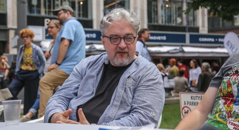 A nemzeti megváltó szerepe – Milbacher Róberttel a legendás múlt játszóterein