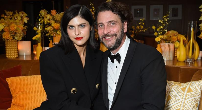 Alexandra Daddario és férje három év után válnak