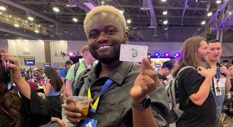 Az ICE bezárta az egyik játékost, a verekedős közösség azonnal a segítségére sietett