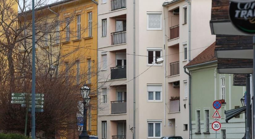 Csúnyán ráfázhat, aki nem tájékozódik az erkély beépítése előtt