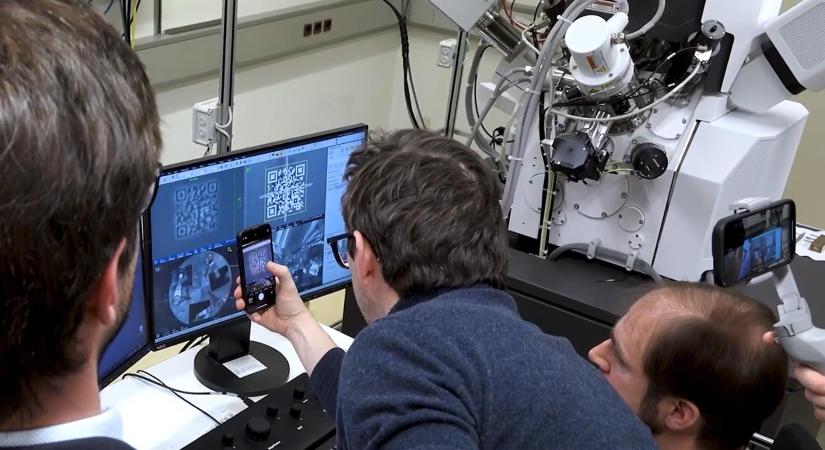 Elkészítették a világ legkisebb QR-kódját