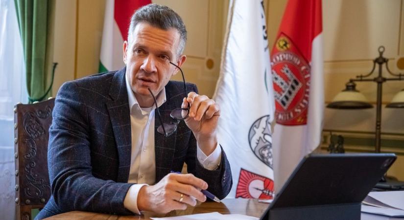 Biztos alap a város fejlődéséhez - utak újulnak meg Sopronban