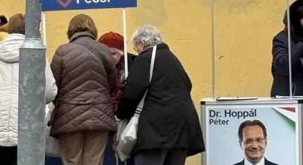 Cziráki ma is sunnyogott: nem igazán vállalta fel, hogy fideszes