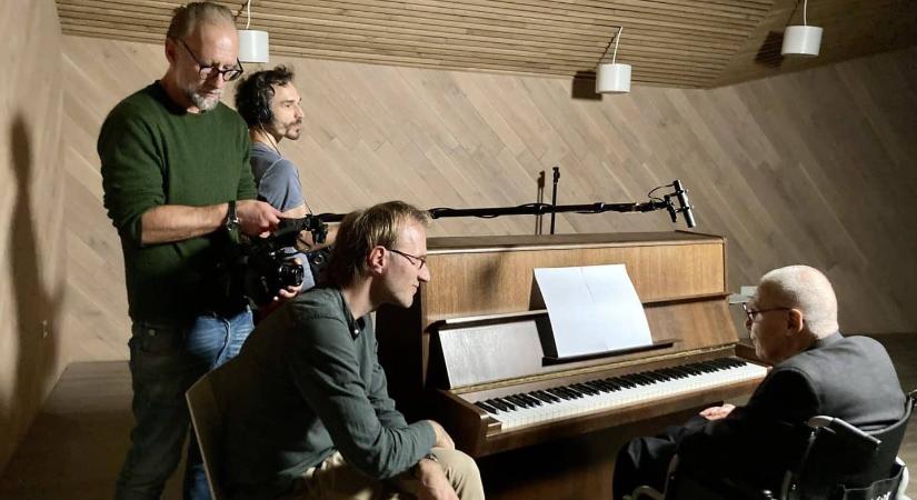 Nagy Dénes filmrendező: „Kurtág számára a zene egyenlő az érzésekkel és magával az élettel”