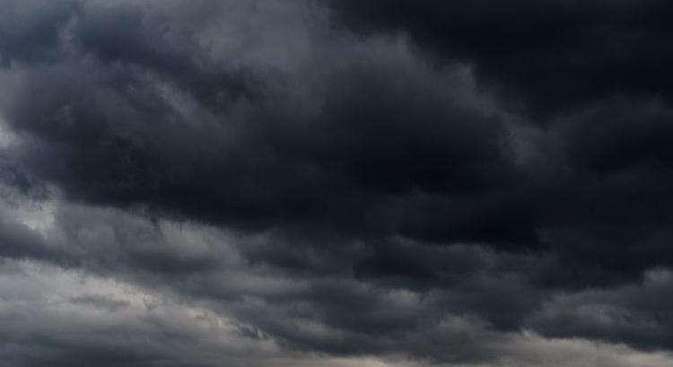 Újabb árhullám jön: padlóra kerül az agrárium?