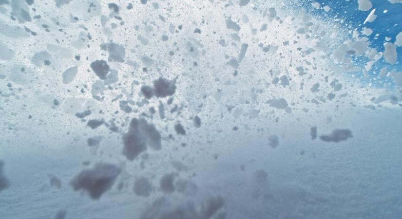 Elszabadult a pokol a hegyen – az apa meghalt, a fia csodával határos módon túlélte