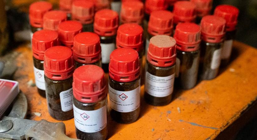 Daganatos betegeket sodortak életveszélybe az érdi kuruzslók