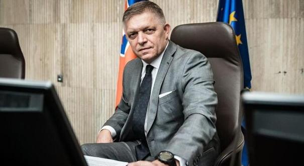 Fico bedurvult, hétfőn elzárja az áramot Ukrajna elől