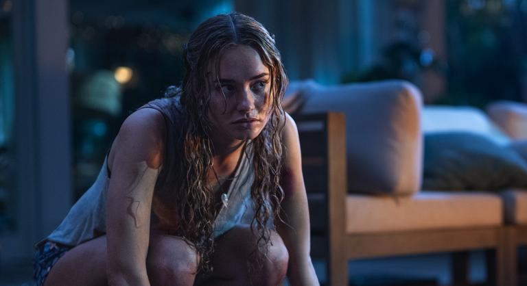 Nincs annál szórakoztatóbb, mint amikor buta tinédzsereket tépnek szét egy horrorfilmben