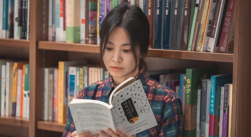 10 zseniális sorozat, ami ma este a képernyő elé szegez