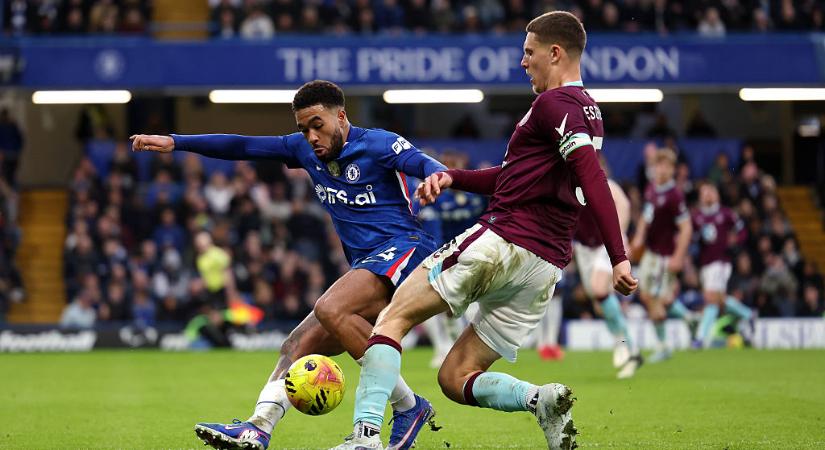 PL: kiesőjelölt ellen bukott pontokat hazai pályán a Chelsea – videóval